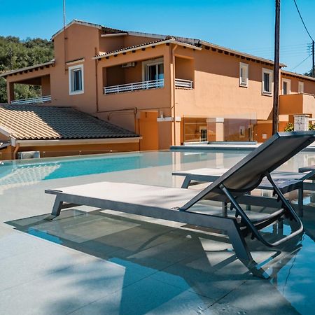 Pyramid City Apartments Agios Spyridon  Extérieur photo