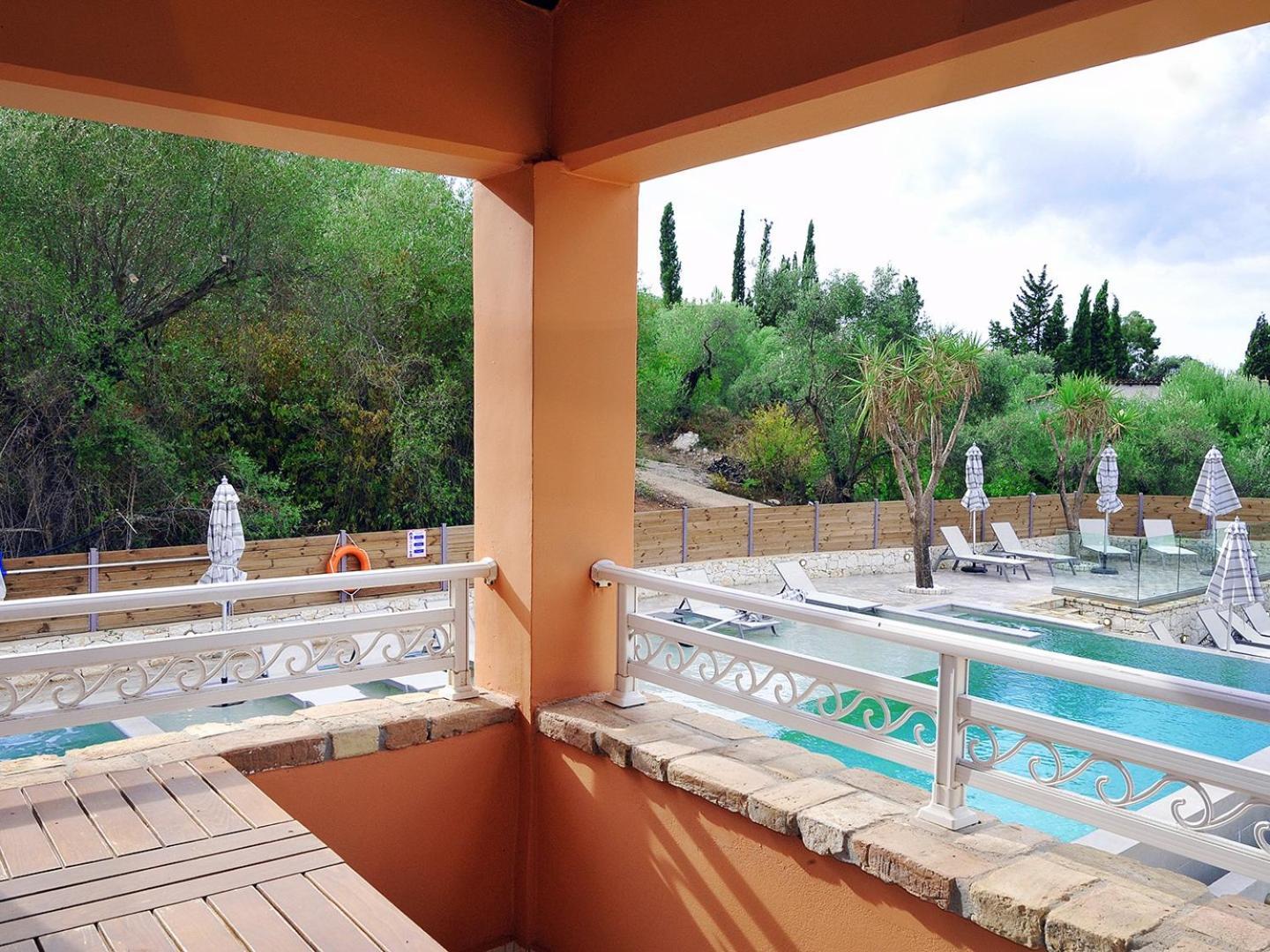 Pyramid City Apartments Agios Spyridon  Extérieur photo